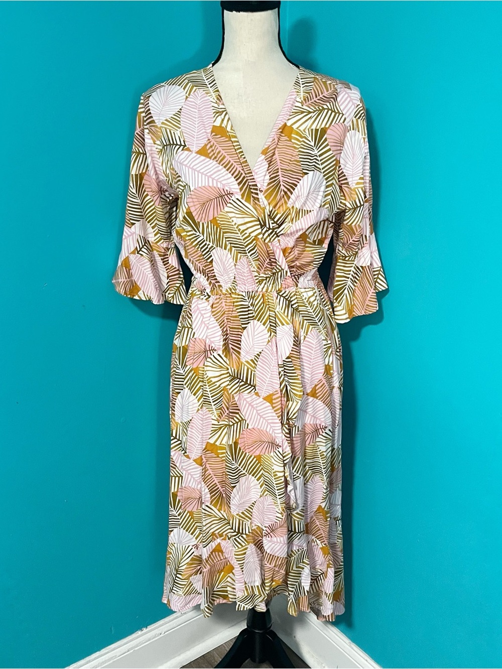 North Shore S Colorful Palm Leaf Print Bell Sleeve Faux Wrap Dress